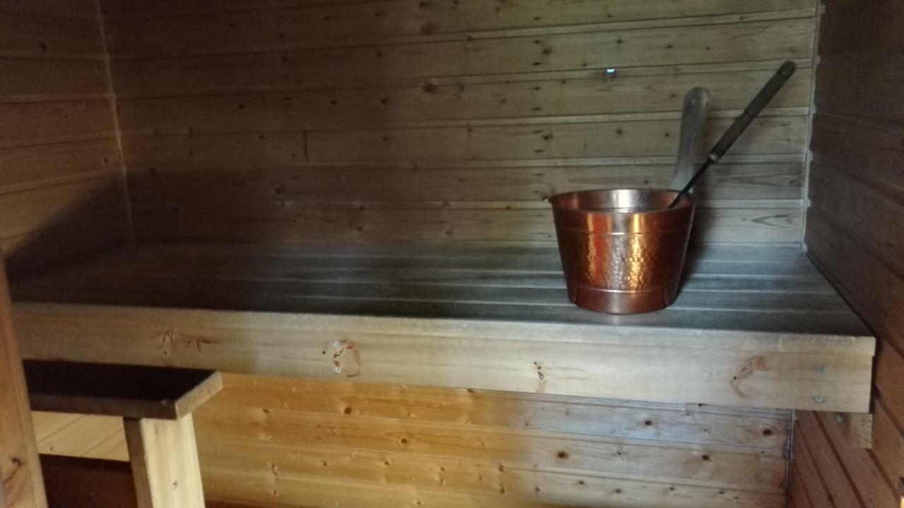 Revontuli Resort Rooms Hankasalmi Kültér fotó